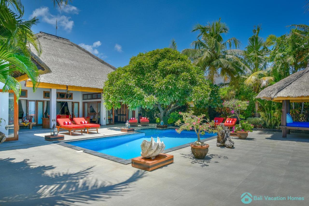 Villa Kamboja - Intimate Luxury Lovina Beach Villa Banjar  المظهر الخارجي الصورة