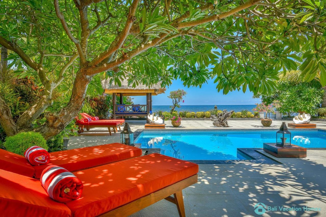 Villa Kamboja - Intimate Luxury Lovina Beach Villa Banjar  المظهر الخارجي الصورة