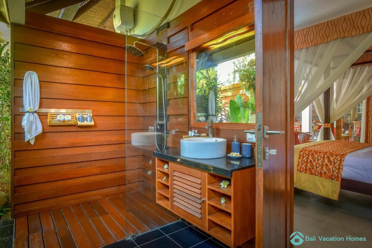 Villa Kamboja - Intimate Luxury Lovina Beach Villa Banjar  المظهر الخارجي الصورة